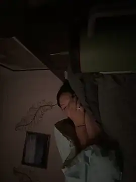 Miabelle2233's cam snapshot