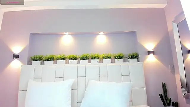 LunnaBlake's cam snapshot