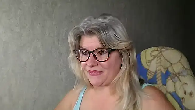 Diana_49 live sex cam