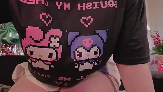 ELLIEJAY's cam snapshot