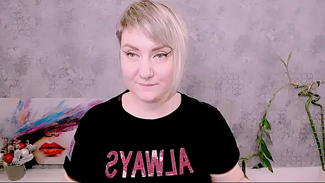 Djullia's cam snapshot