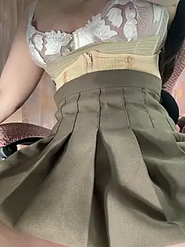 Emily-Nguyen's cam snapshot