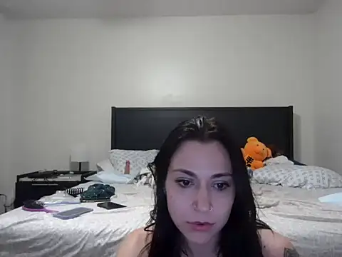 QueenLolaX's cam snapshot