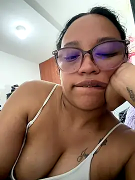 angela_angells's cam snapshot