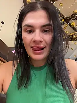 MiraReach live sex cam