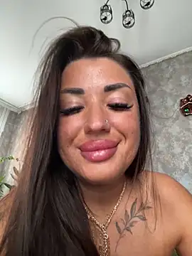 RuslanaXX live sex cam