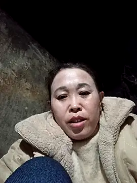 dakota-kis's cam snapshot