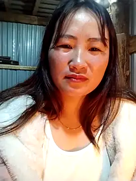 emini-xx's cam snapshot