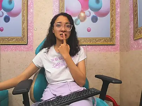 Jadde_Greyy_'s cam snapshot