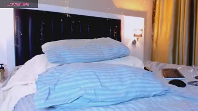 marrenaa live sex cam