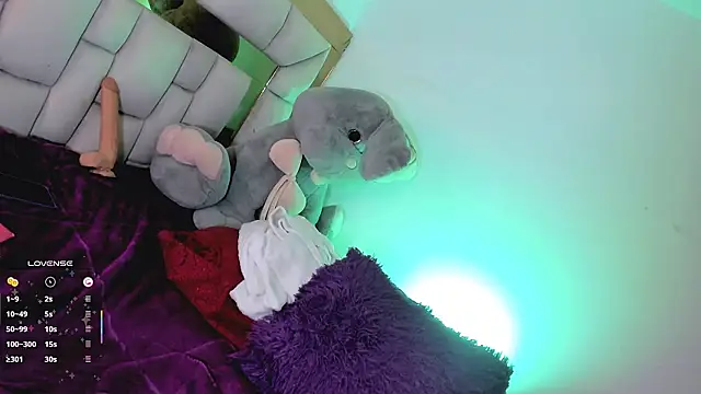 yeniffer_valens's cam snapshot