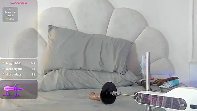 Candaceoweens live sex cam