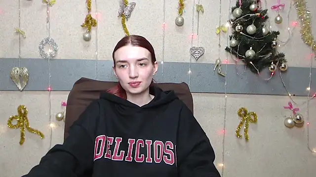 LisaDarcy's cam snapshot