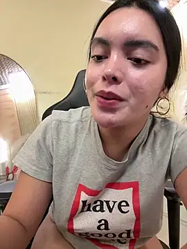 TS-SimplyTheBest live sex cam