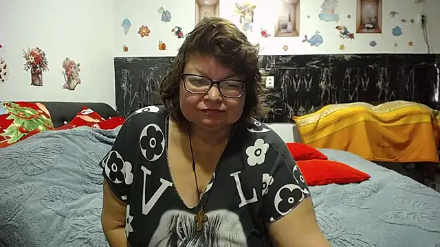 SweetMommaX live sex cam