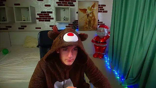 BradyFlint live sex cam