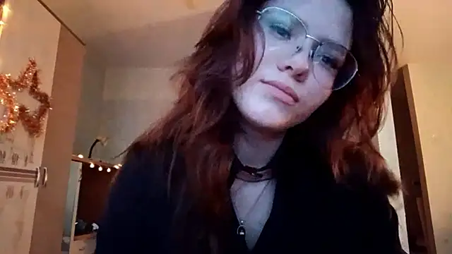 RedheadCuti's cam snapshot