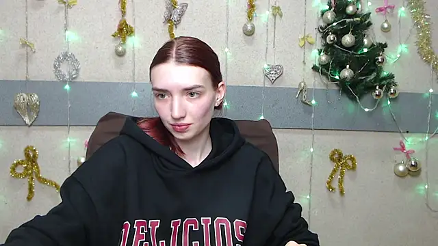 LisaDarcy's cam snapshot