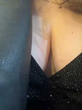 CrazyTori's cam snapshot