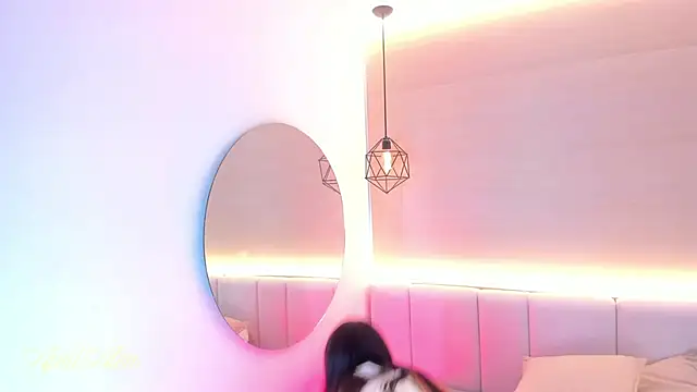 aprilalen's cam snapshot