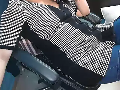 simmi_lov's cam snapshot