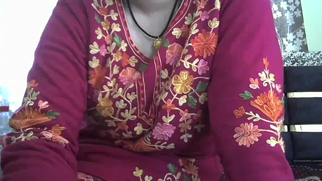 Your_shubhi's cam snapshot