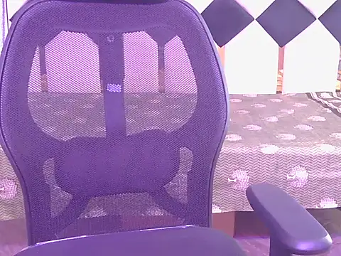 Shinykrishaa's cam snapshot