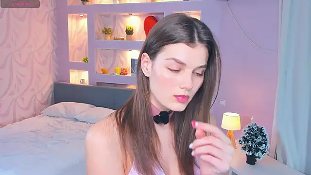 FloraDobb's cam snapshot