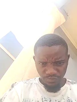 KwaneleK1 live sex cam