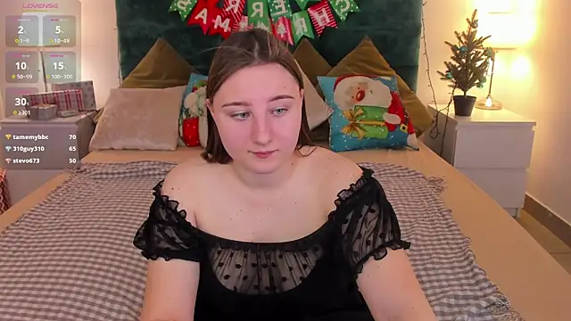 CuddlysKitty's cam snapshot