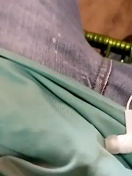 Danielsales09's cam snapshot