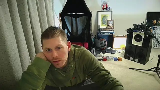 God_Of_ThundeRR's cam snapshot