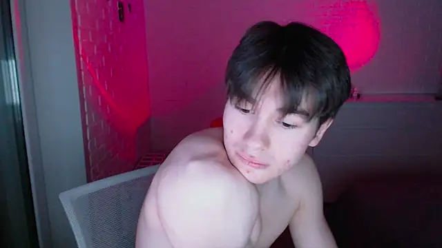 MarkusDean live sex cam