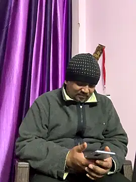 Dick_6inches_Delhi live sex cam