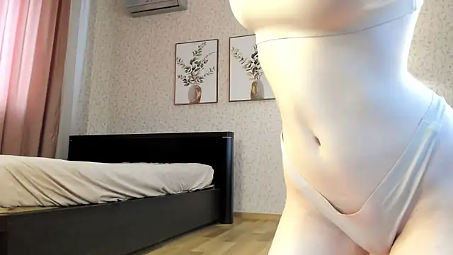 AveloriaLove's cam snapshot