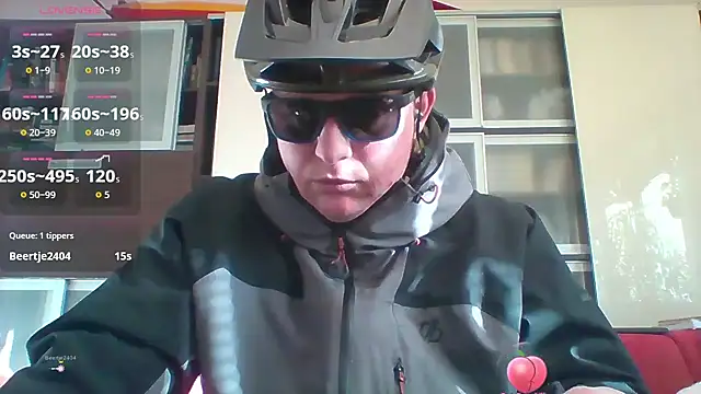 Matttthees live sex cam