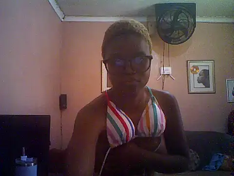 QUEENSasha27's cam snapshot