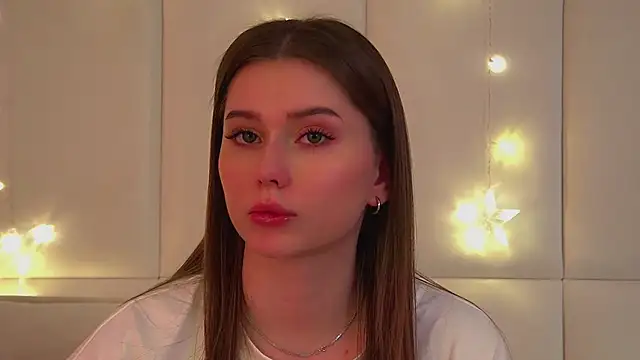 DianaVert's cam snapshot