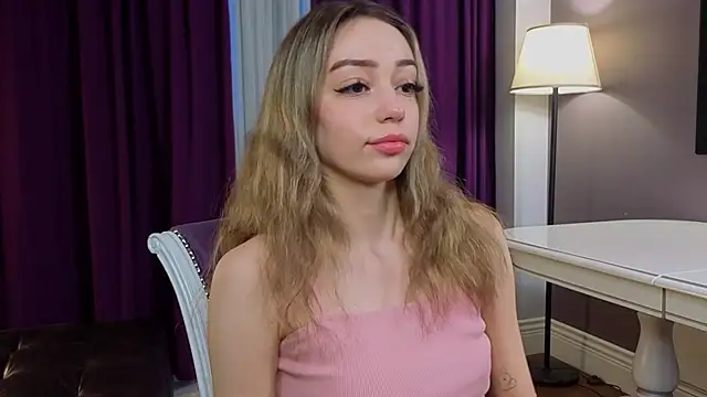 DeiraCharson's cam snapshot