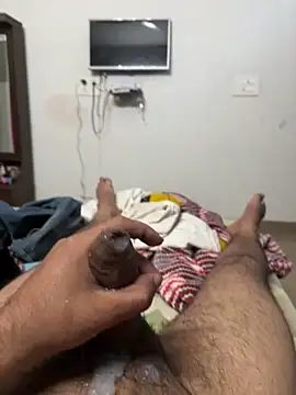 Hotguyforfun's cam snapshot