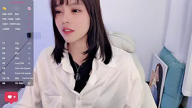 peachy_kiss's cam snapshot