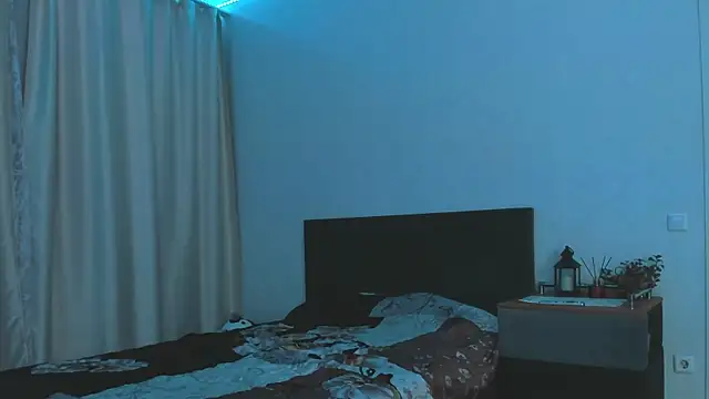 JanetShy's cam snapshot