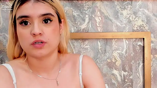 AlejaPalmer's cam snapshot