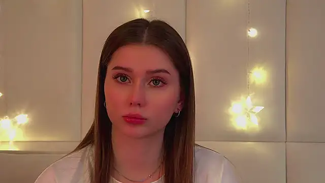 DianaVert's cam snapshot