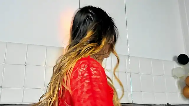 AmiraRees's cam snapshot