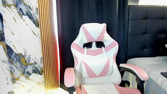 Scarlet_DLuce's cam snapshot