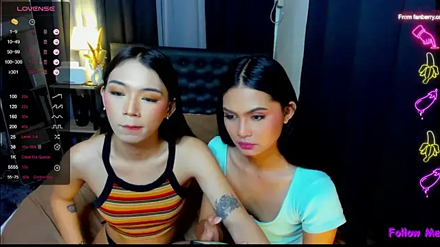 Brownsausagerober live sex cam