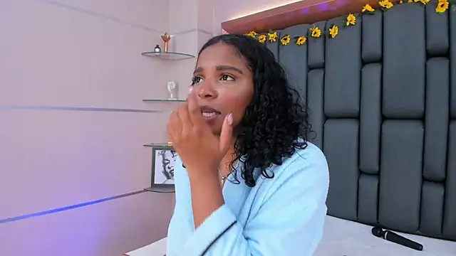 LisaMendez's cam snapshot