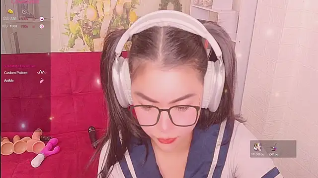 Nina_2025 live sex cam