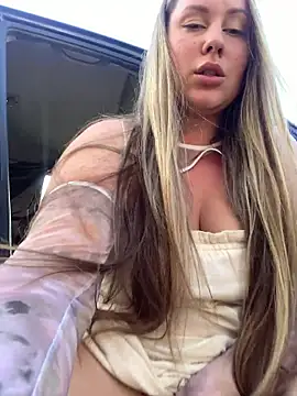 Mona_Plus live sex cam